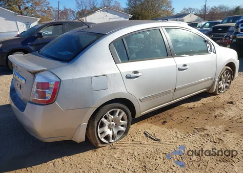 2012 Nissan Sentra 2.0 S z USA, uszkodzony, nr VIN 3N1AB6AP9CL737348